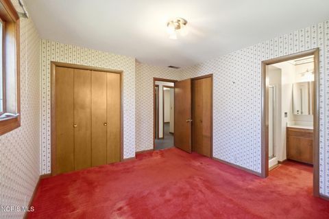 Tiny photo for 517 Kirk Drive, Findlay, OH 45840 (MLS # 10010572)
