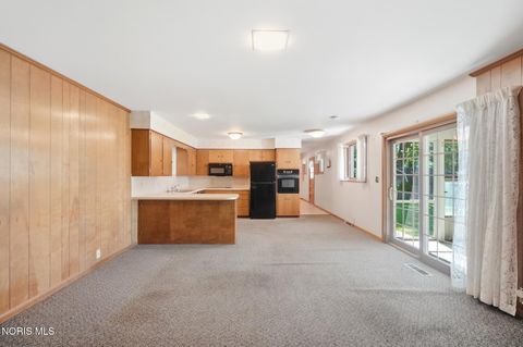 Tiny photo for 517 Kirk Drive, Findlay, OH 45840 (MLS # 10010572)