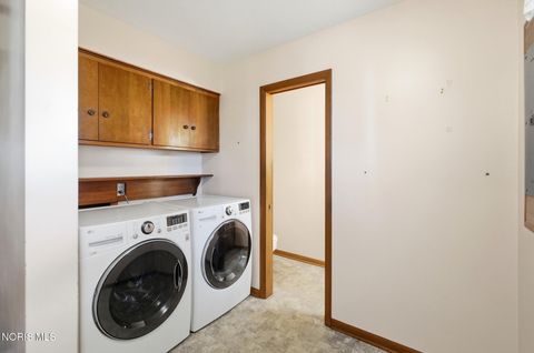 Tiny photo for 517 Kirk Drive, Findlay, OH 45840 (MLS # 10010572)