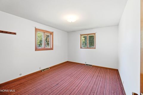 Tiny photo for 517 Kirk Drive, Findlay, OH 45840 (MLS # 10010572)