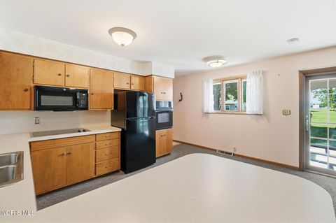 Tiny photo for 517 Kirk Drive, Findlay, OH 45840 (MLS # 10010572)