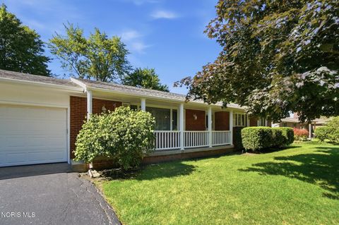 Photo of 517 Kirk Drive, Findlay, OH 45840 (MLS # 10010572)