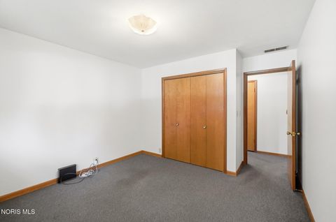 Tiny photo for 517 Kirk Drive, Findlay, OH 45840 (MLS # 10010572)