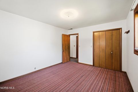 Tiny photo for 517 Kirk Drive, Findlay, OH 45840 (MLS # 10010572)