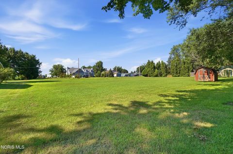 Tiny photo for 517 Kirk Drive, Findlay, OH 45840 (MLS # 10010572)