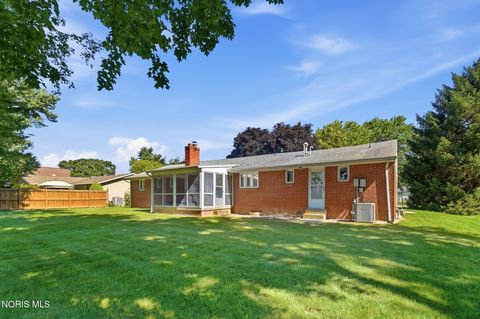 Tiny photo for 517 Kirk Drive, Findlay, OH 45840 (MLS # 10010572)
