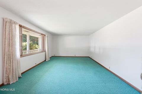 Tiny photo for 517 Kirk Drive, Findlay, OH 45840 (MLS # 10010572)