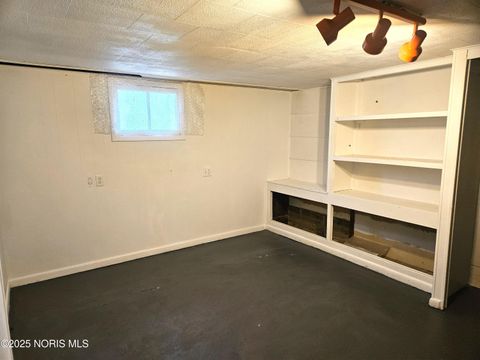 Tiny photo for 203 E Williams Street, Archbold, OH 43502 (MLS # 10000584)