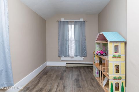 Tiny photo for 809 W North Street, Fostoria, OH 44830 (MLS # 10003247)