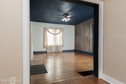 Tiny photo for 809 W North Street, Fostoria, OH 44830 (MLS # 10003247)