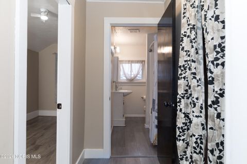 Tiny photo for 809 W North Street, Fostoria, OH 44830 (MLS # 10003247)