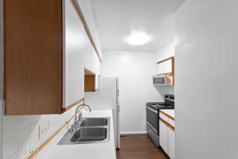 Tiny photo for 4854 Wickford Drive #Apt 2, Sylvania, OH 43560 (MLS # 10003039)