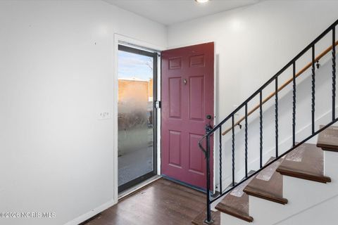 Tiny photo for 4854 Wickford Drive #Apt 2, Sylvania, OH 43560 (MLS # 10003039)