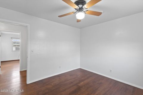 Tiny photo for 4854 Wickford Drive #Apt 2, Sylvania, OH 43560 (MLS # 10003039)