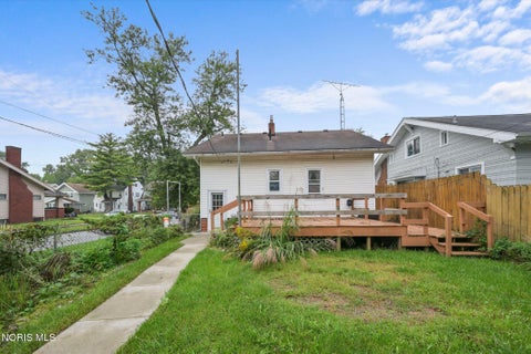 Tiny photo for 4402 N Lockwood Avenue, Toledo, OH 43612 (MLS # 10013605)