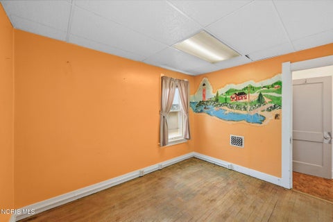 Tiny photo for 4402 N Lockwood Avenue, Toledo, OH 43612 (MLS # 10013605)