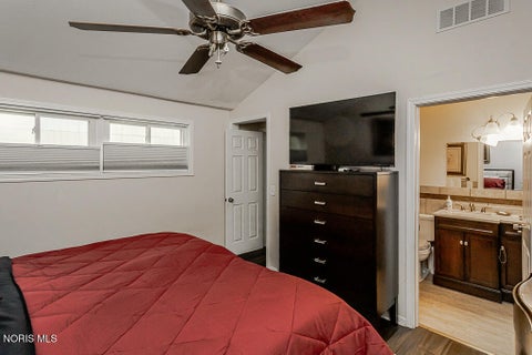 Tiny photo for 4805 Paisley Road, Toledo, OH 43615 (MLS # 10014536)