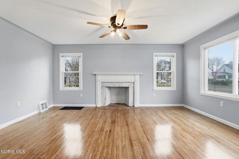 Tiny photo for 724 Brookley Boulevard, Toledo, OH 43607 (MLS # 10004989)