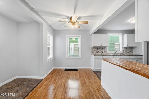 Tiny photo for 724 Brookley Boulevard, Toledo, OH 43607 (MLS # 10004989)