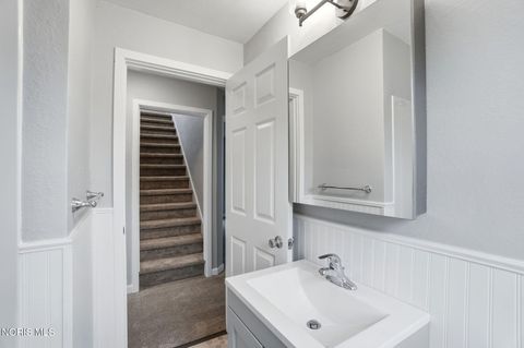 Tiny photo for 724 Brookley Boulevard, Toledo, OH 43607 (MLS # 10004989)