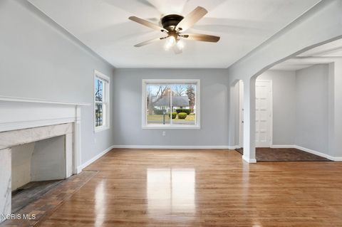 Tiny photo for 724 Brookley Boulevard, Toledo, OH 43607 (MLS # 10004989)