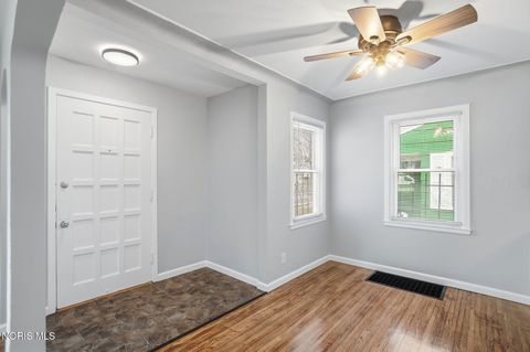 Tiny photo for 724 Brookley Boulevard, Toledo, OH 43607 (MLS # 10004989)