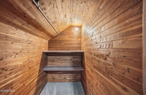 Tiny photo for 724 Brookley Boulevard, Toledo, OH 43607 (MLS # 10004989)