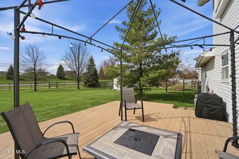 Tiny photo for 674 Harrison Road, Perrysburg, OH 43551 (MLS # 10006347)