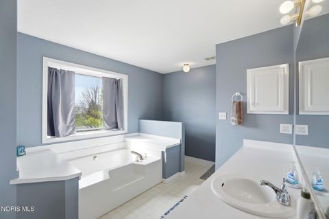 Tiny photo for 674 Harrison Road, Perrysburg, OH 43551 (MLS # 10006347)