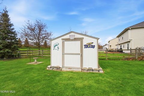 Tiny photo for 674 Harrison Road, Perrysburg, OH 43551 (MLS # 10006347)