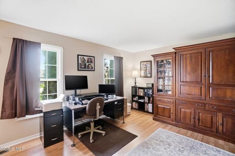 Tiny photo for 674 Harrison Road, Perrysburg, OH 43551 (MLS # 10006347)