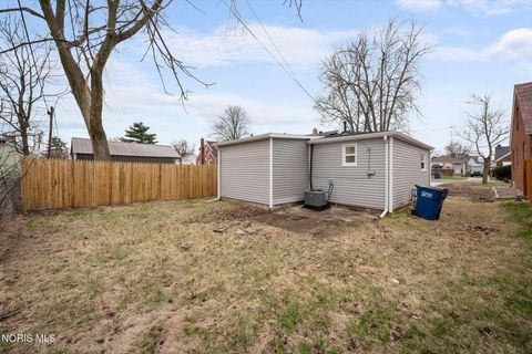 Tiny photo for 514 Conrad Avenue, Toledo, OH 43607 (MLS # 10005789)