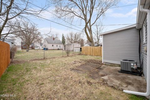 Tiny photo for 514 Conrad Avenue, Toledo, OH 43607 (MLS # 10005789)
