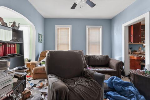 Tiny photo for 1236 Belmont Avenue, Toledo, OH 43607 (MLS # 10004155)