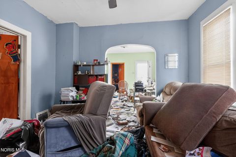 Tiny photo for 1236 Belmont Avenue, Toledo, OH 43607 (MLS # 10004155)