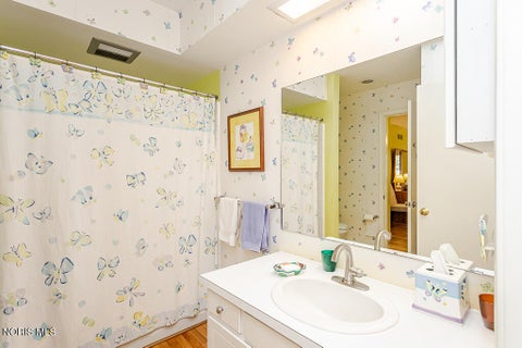 Tiny photo for 5146 Regency Drive #2, Toledo, OH 43615 (MLS # 10013669)