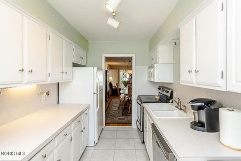 Tiny photo for 5146 Regency Drive #2, Toledo, OH 43615 (MLS # 10013669)