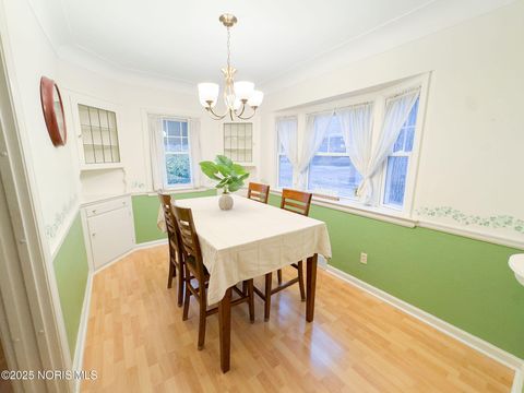 Tiny photo for 4125 Rugby Drive, Toledo, OH 43614 (MLS # 10001885)