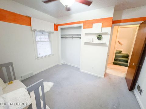 Tiny photo for 4125 Rugby Drive, Toledo, OH 43614 (MLS # 10001885)