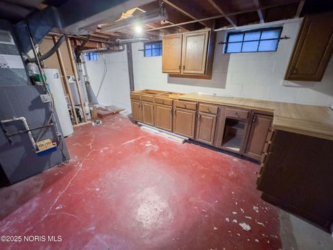 Tiny photo for 4125 Rugby Drive, Toledo, OH 43614 (MLS # 10001885)