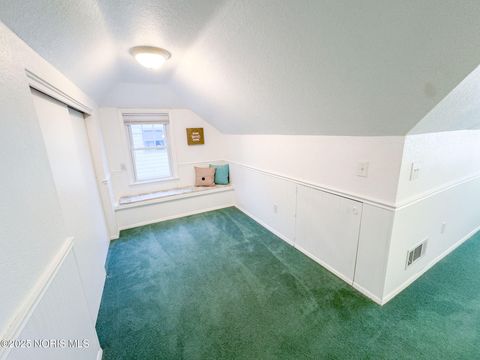 Tiny photo for 4125 Rugby Drive, Toledo, OH 43614 (MLS # 10001885)