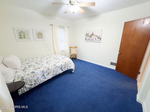 Tiny photo for 4125 Rugby Drive, Toledo, OH 43614 (MLS # 10001885)