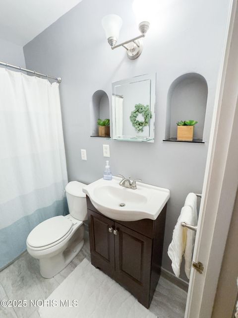 Tiny photo for 4125 Rugby Drive, Toledo, OH 43614 (MLS # 10001885)