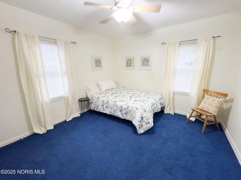 Tiny photo for 4125 Rugby Drive, Toledo, OH 43614 (MLS # 10001885)