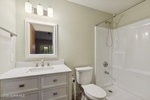 Tiny photo for 710 Hilltop Lane, Toledo, OH 43615 (MLS # 10000609)