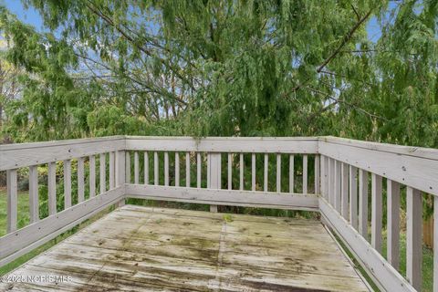 Tiny photo for 710 Hilltop Lane, Toledo, OH 43615 (MLS # 10000609)