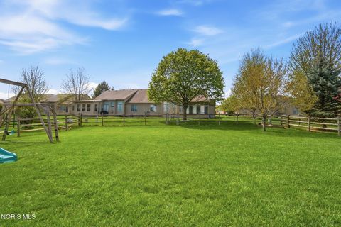 Tiny photo for 276 Twinbrook Drive, Perrysburg, OH 43551 (MLS # 10006462)