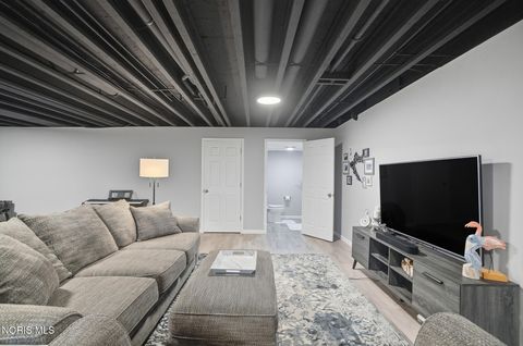 Tiny photo for 276 Twinbrook Drive, Perrysburg, OH 43551 (MLS # 10006462)