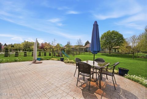 Tiny photo for 276 Twinbrook Drive, Perrysburg, OH 43551 (MLS # 10006462)