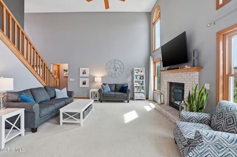 Tiny photo for 276 Twinbrook Drive, Perrysburg, OH 43551 (MLS # 10006462)